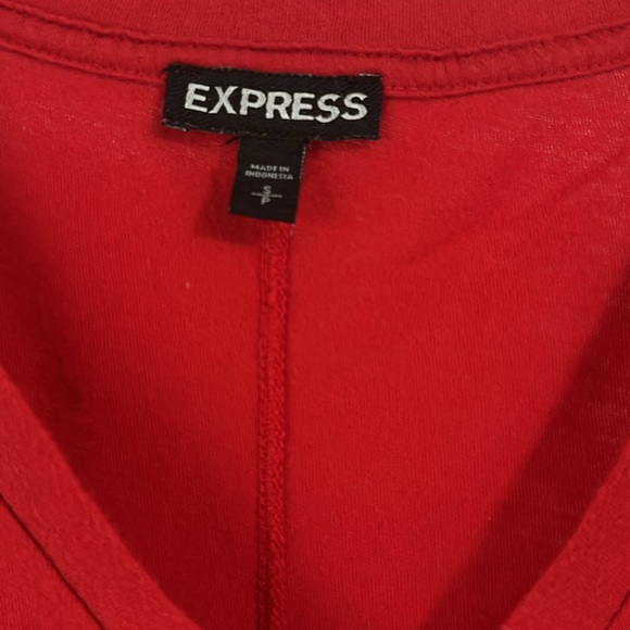 Women’s Express V-Neck T-shirt - Size S - Picture 2 of 5